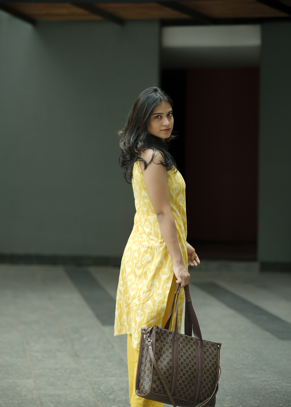 Meher – Sleeveless Halter Neck Co-ord Set